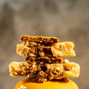 NOMNOM ciastko crumble cookie - Lotus